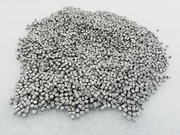 Molybdenum particles